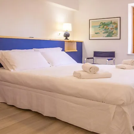 Solemar Sicilia - Dei Due Golfi Apartament